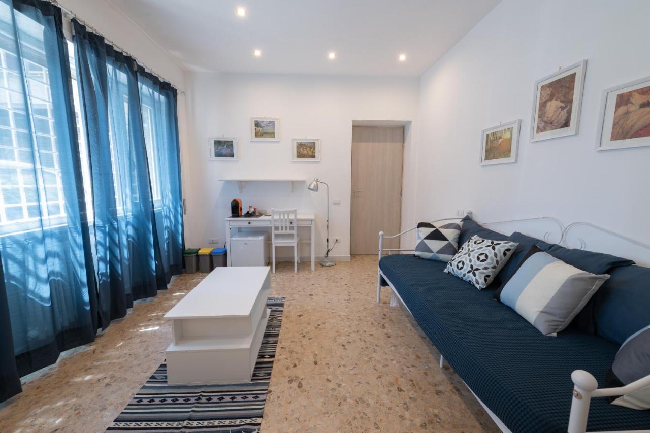 Casa Rosa Beige E Blu Apartment Roma Exterior foto