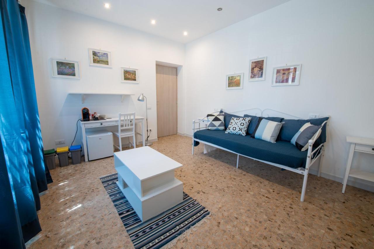 Casa Rosa Beige E Blu Apartment Roma Exterior foto